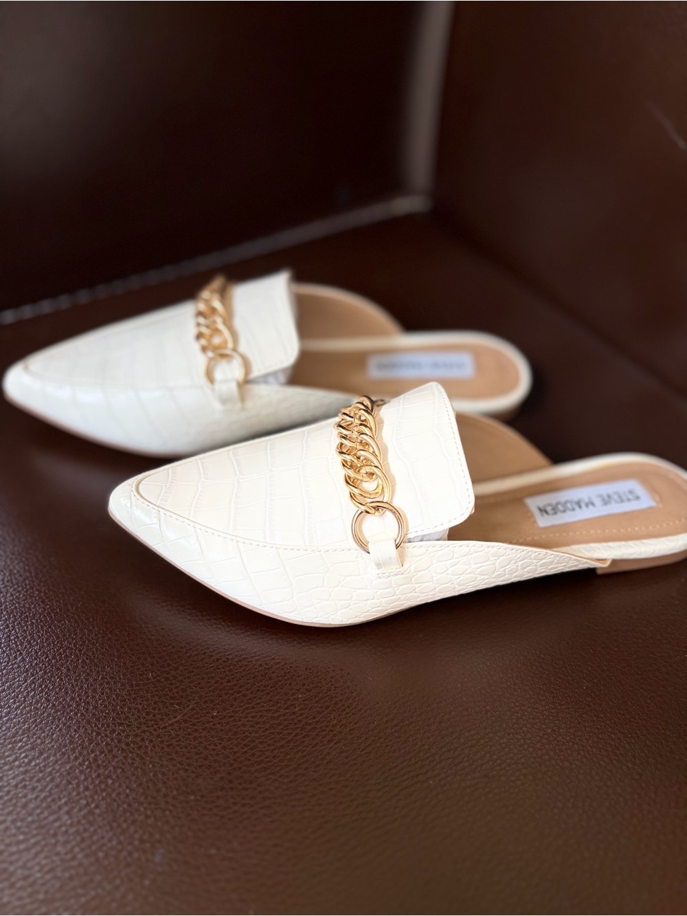 Steve Madden Cream Croc-Embossed Pointed-Toe Chain Mules